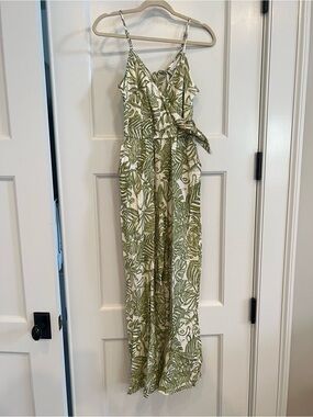 Sincerely Jules Olive Green Leaf Print Jumpsuit